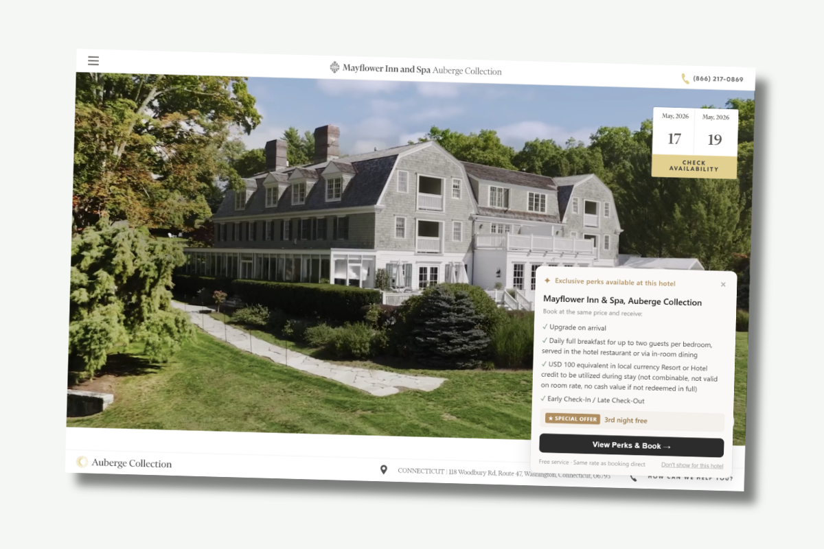 Luxury Hotel Offers extension showing exclusive perks on the Mayflower Inn and Spa website, including room upgrade, daily breakfast, hotel credit, and a 3rd night free offer