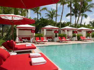 Acqualina Resort & Residences