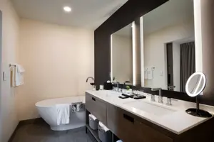 Elliot Park Hotel