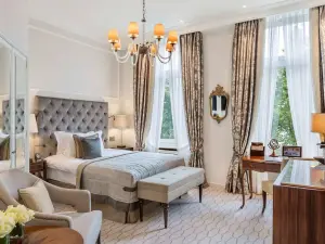 Fairmont Hotel Vier Jahreszeiten