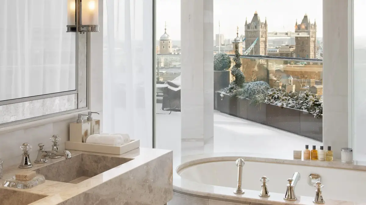 Four Seasons Hotel London at Tower Bridge