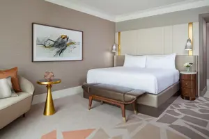 Hotel Crescent Court