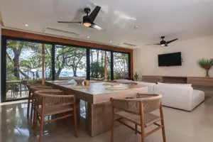 Hotel Nantipa - A Tico Beach Experience