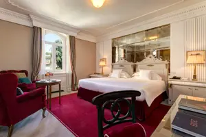 Hotel Regency