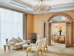InterContinental Shanghai Pudong Hotel by IHG
