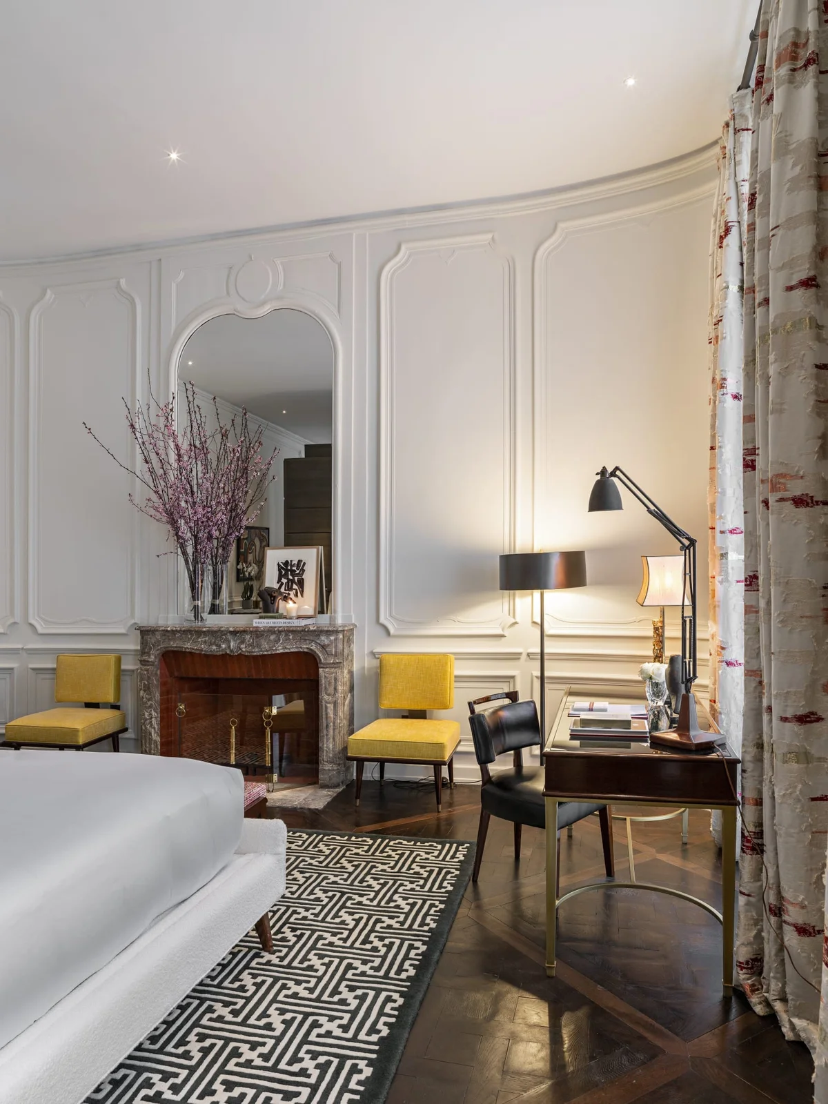 J.K. Place Paris