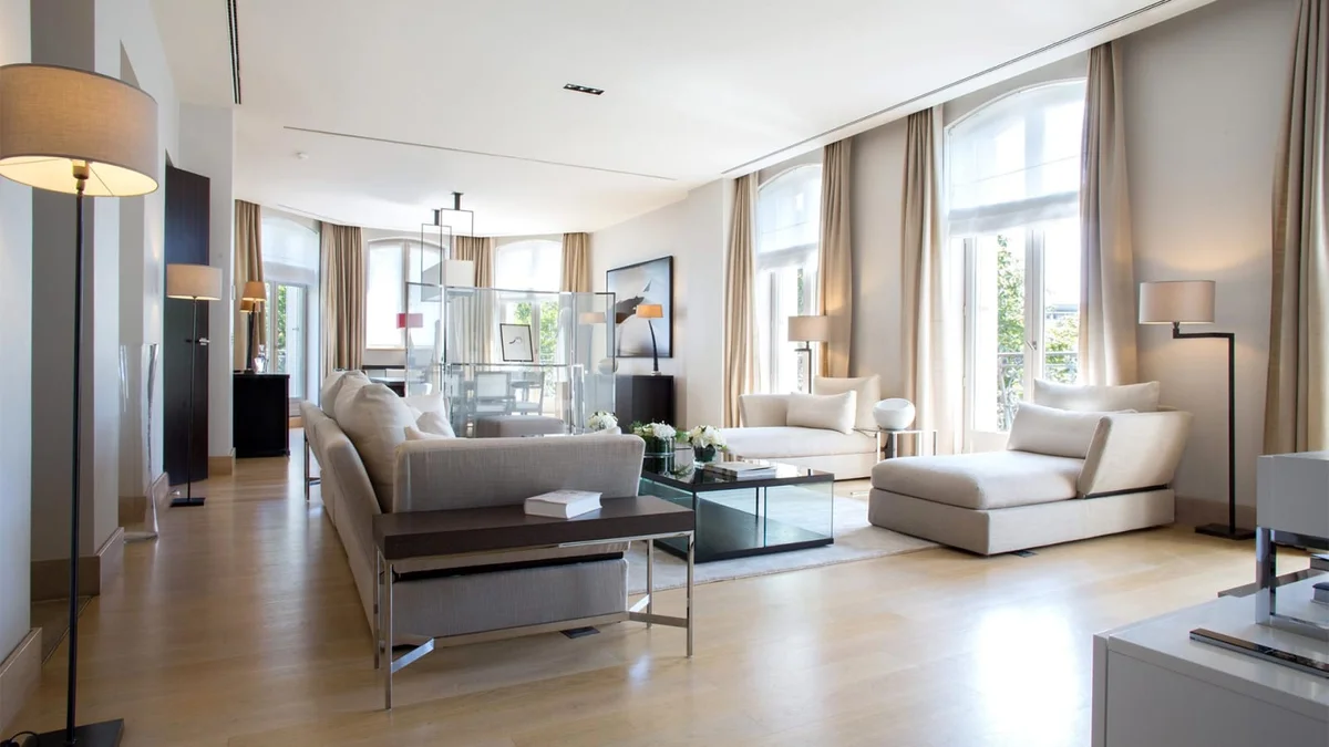 La Reserve Paris Apartments