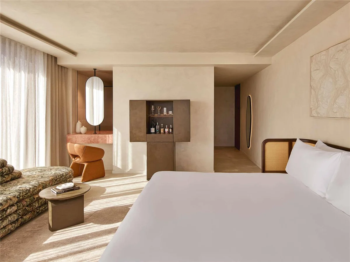 Mondrian Gold Coast