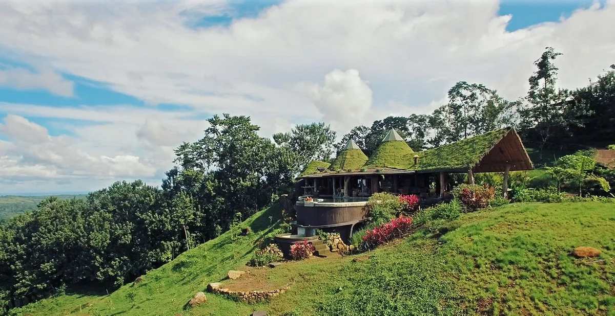 Origins Luxury Lodge