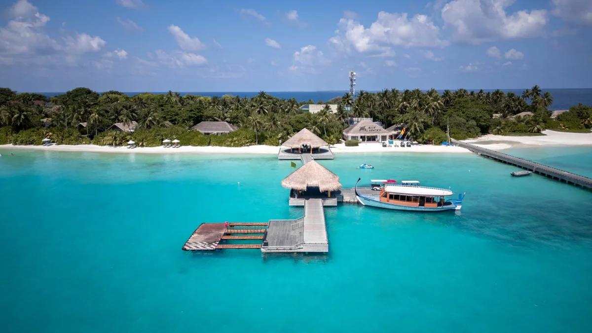 Sirru Fen Fushi – Private Lagoon Resort