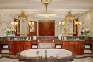 The Ritz-Carlton, Guangzhou