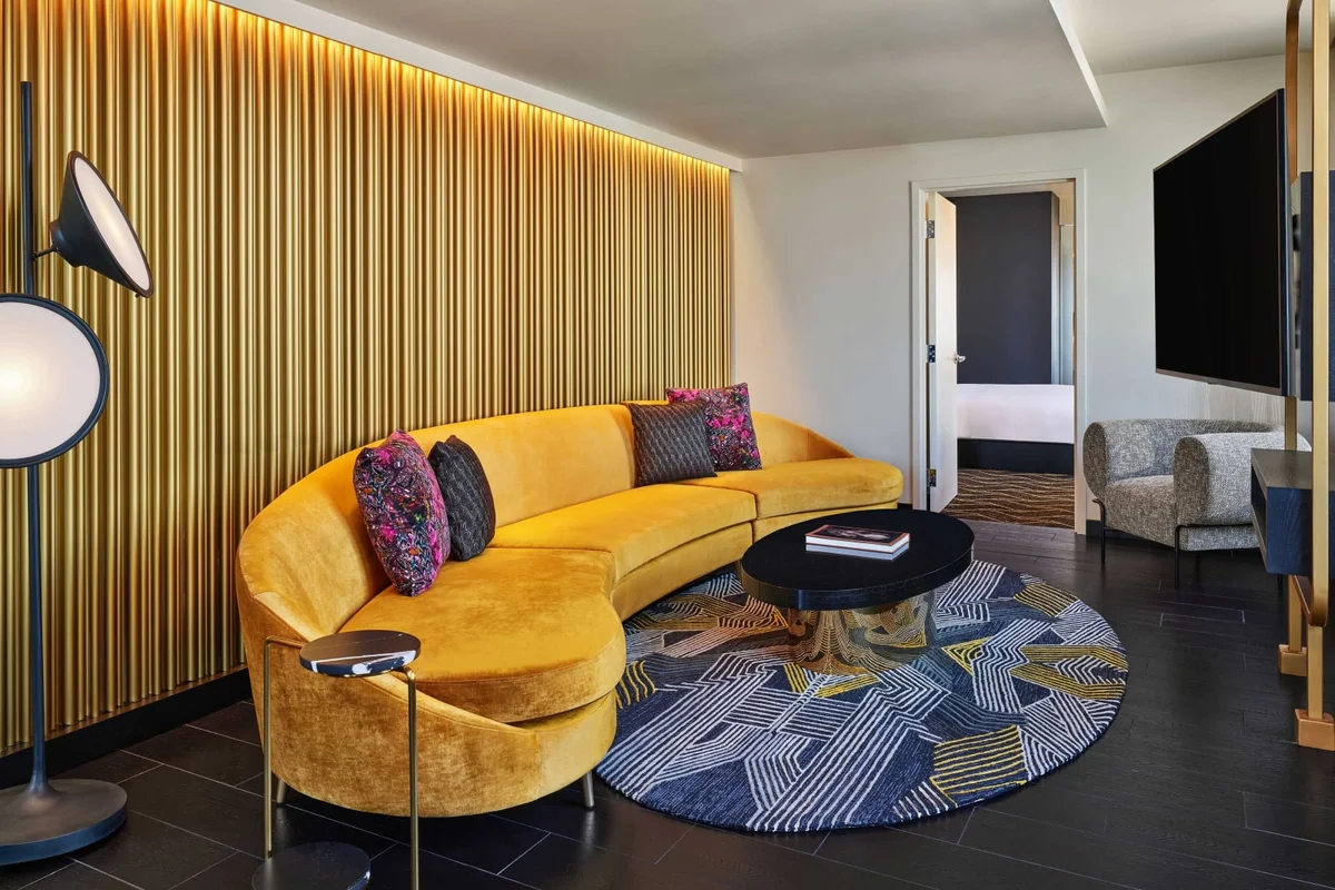 W Minneapolis - The Foshay