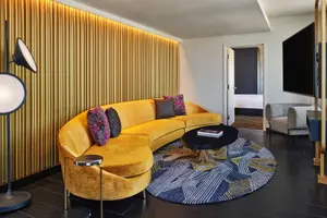 W Minneapolis - The Foshay